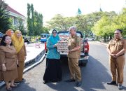 Bupati Pinrang Serahkan Bantuan Intervensi Stunting