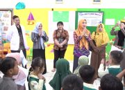 Awal Sekolah, Bunda Paud Sapa Siswa TK Tonasa II