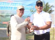 Aksi Bersih Pantai dan Penanaman Pohon di Pantai Wisata Harapan Ammani