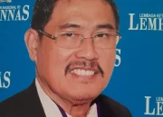 MENCOBA MEMBUKA TABIR MENGAPA GEDUNG PWI SULSEL SAMPAI SEKARANG MASIH DISEGEL 