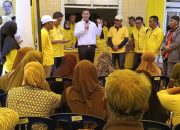 Pasar Murah Partai Golkar Disambut Antusias Warga