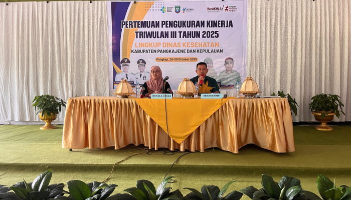Kadis Kesehatan Pangkep Beri Arahan Pertemuan Pengukuran Kinerja Triwulan III 2025