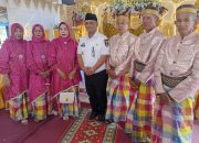 Wabup Wajo Hadiri Pernikahan Warga Akkajeng, Warga Sambut Antusias