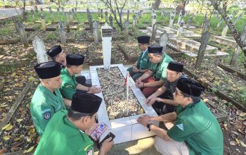Sambut Harlah, GP Ansor Sulsel Ziarah ke Makam Muassis NU dan Pahlawan Nasional