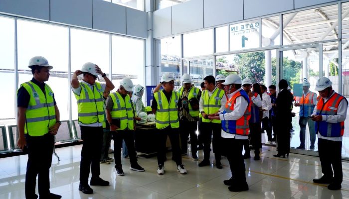 Kunjungan Direksi, Pelindo Regional 4 Makassar Perkuat Kinerja Operasional Pelabuhan