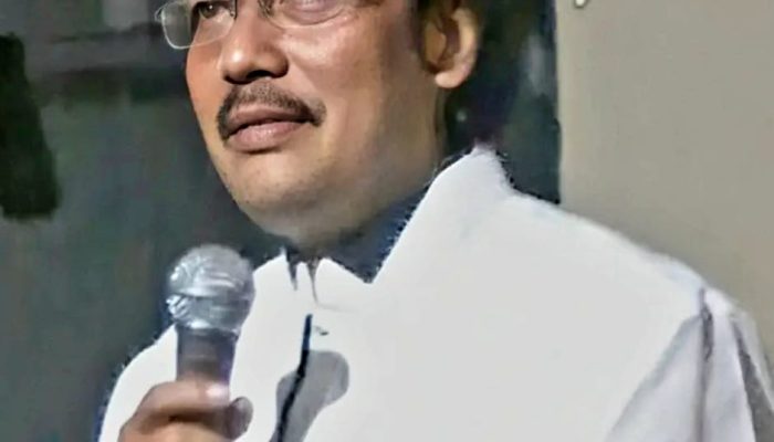Spirit Berkurban dalam Tatanan Konferensi PWI Sulawesi Selatan  Oleh : Anwar Sanusi