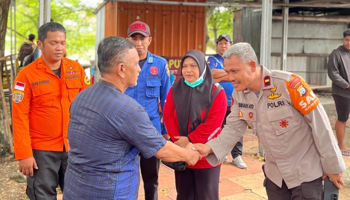 Wakil Bupati Wajo Kunjungi Lokasi Penemuan Dua Bocah Tenggelam di Sungai Walanae