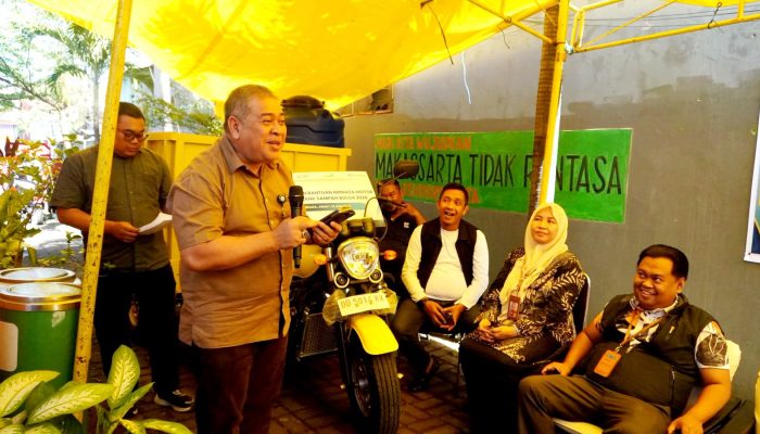 Motor Roda Tiga dari Pelindo Regional 4 Makassar Perkuat Pelayanan Publik di Buloa