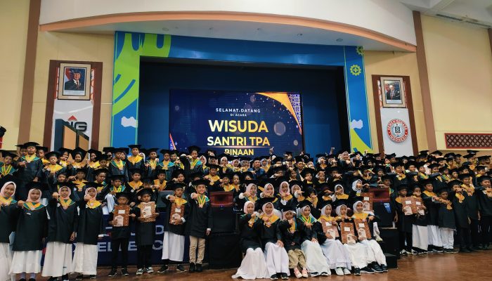 YDPI PT Semen Tonasa Gelar Wisuda Perdana 173 Santri TPA Binaan