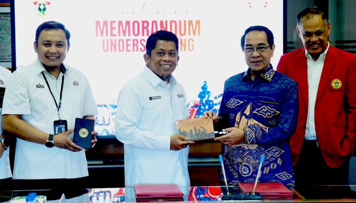PT Semen Tonasa dan Unhas Perkuat Kolaborasi melalui Penandatanganan MoU