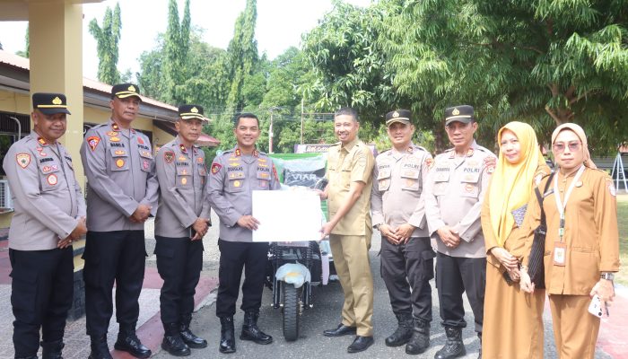 Perkuat Sinergi Sukseskan Gerakan PISOTA, Bhabinkamtibmas Polres Wajo Resmi Jadi Penggerak Cinta Lingkungan