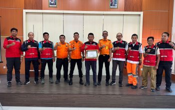 TRC Semen Tonasa Terima Penghargaan Tertinggi dari Kepala Basarnas RI