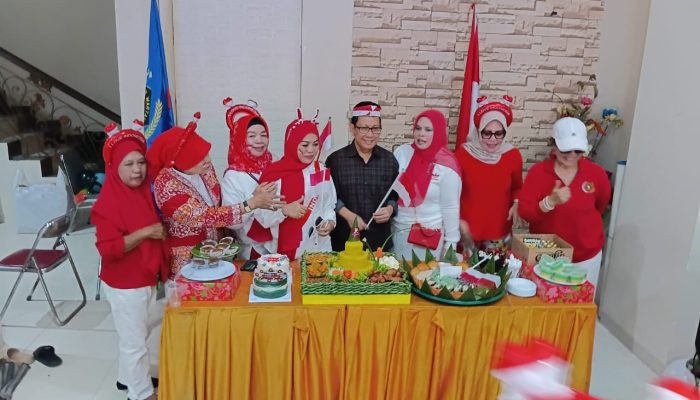 PWI Sulsel Peringati Kemerdekaan Sekaligus Momen Spesial Ulang Tahun Pengurus