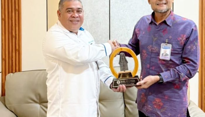 Kunjungi Pelabuhan Makassar, Kepala BI Sulsel Tinjau Aktivitas Embarkasi dan Debarkasi