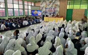 Cegah Penyalahgunaan Narkoba, Satresnarkoba Polres Pinrang Sosialisasi di SMPN 1 Cempa