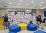 Siswa SMA Islam Athirah Bone Field Trip ke KPP Pratama Makassar Selatan