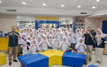Siswa SMA Islam Athirah Bone Field Trip ke KPP Pratama Makassar Selatan