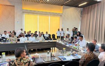 Pelindo Regional 4 Makassar Bersama Komisi V DPR RI Tinjau Infrastruktur dan Operasional Pelabuhan