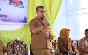 Pemkab Mamuju Tengah Salurkan Beasiswa Kuat kepada 294 Siswa SD dan SMP