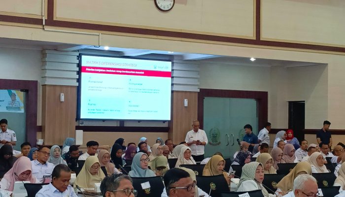 Wabup Wajo Paparkan Penurunan Stunting dalam Rakor Evaluasi TPPS Sulsel