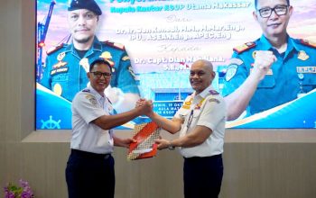Pelindo Regional 4 Makassar  Apresiasi  Pengabdian Jon Kenedi di KSOP Utama Makassar